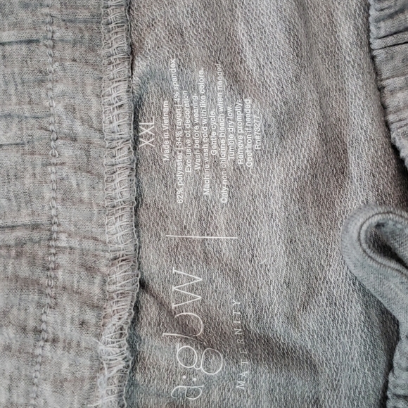 Maternity a:glow™ Under Belly Lounge Shorts - XXL Maternity - Picture 3 of 7